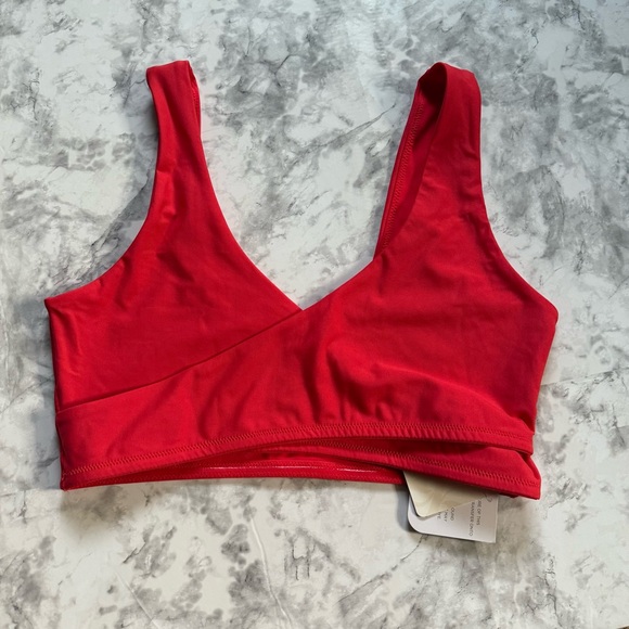 Fabletics Other - 🌟NWT Fabletics Low Impact crossover sports bra